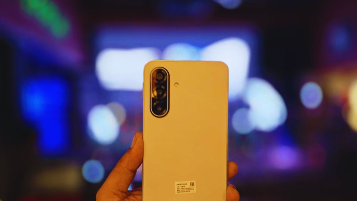 Smartphone, Samsung, Galaxy, Amazon, MediaTek, AI, Artificial Intelligence