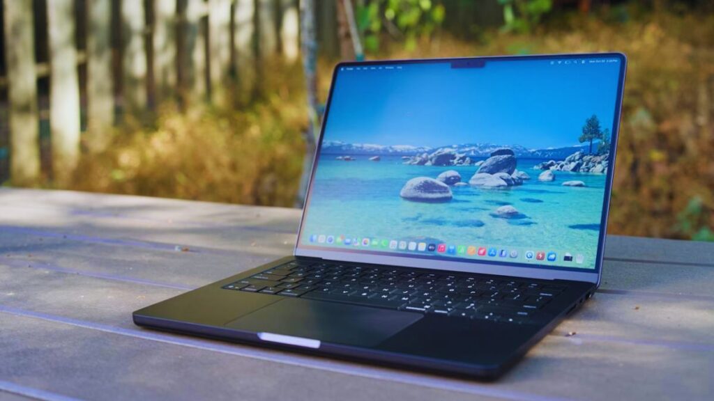 Apple MacBook 2026, budget MacBook 2026, MacBook Air M5, MacBook Pro M5 Pro, MacBook Pro M5 Max, OLED MacBook Pro, Apple M6 chip, MacBook leaks 2026, Apple laptop lineup 2026, MacBook Air release 2026, Apple student laptop, affordable MacBook, Apple rumors 2026, MacBook Pro redesign, TSMC 2nm chip MacBook, Apple M-series chips, MacBook performance upgrades, Apple 2026 launch leaks, MacBook features 2026, next-gen MacBooks, MacBook pricing 2026, Apple OLED laptops